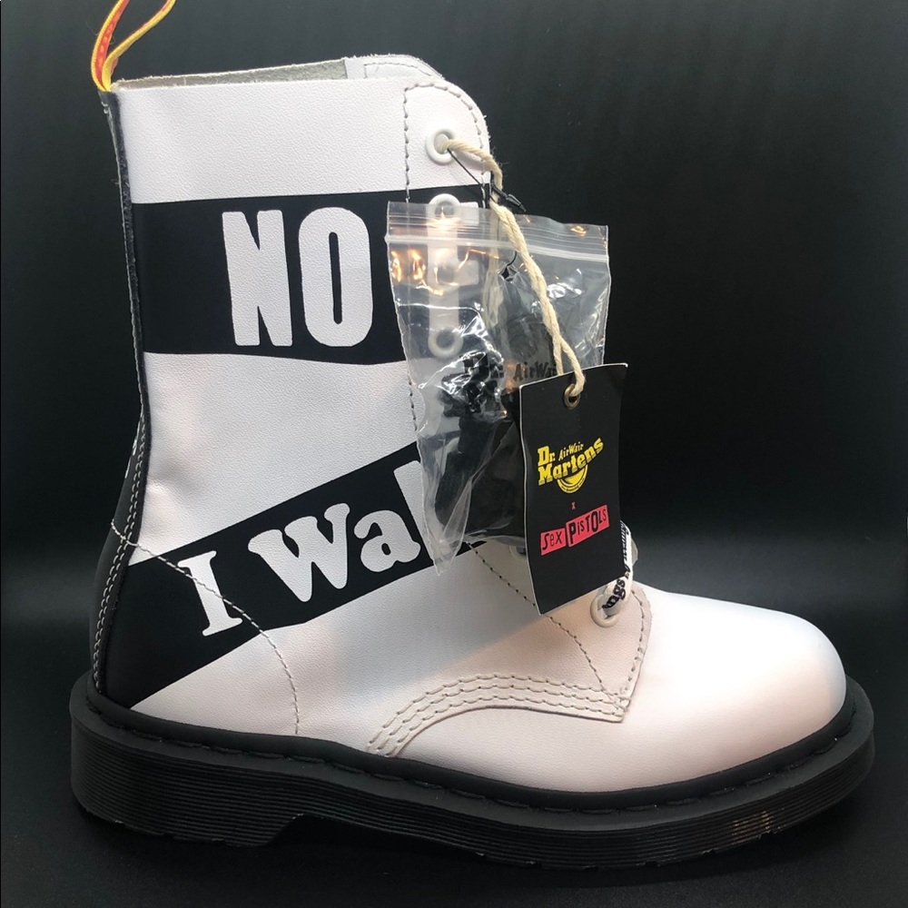 ***SOLD***. NEW Dr. Martens Sex Pistols Boots